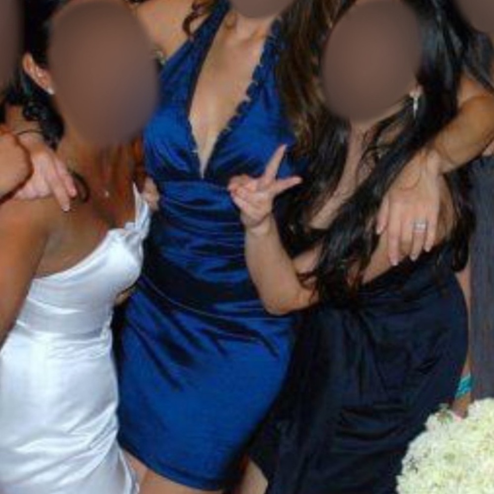Pretty blue special occasion dress low neckline - Picture 5 of 5